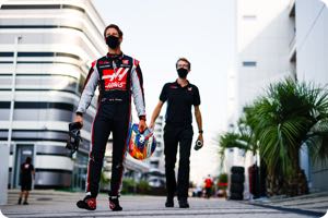 Grosjean defends Netflix after Verstappen snub