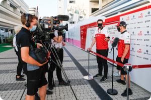 Raikkonen denies extending Alfa Romeo contract