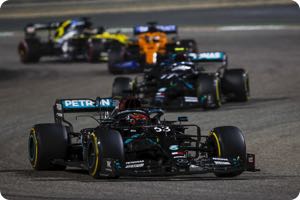Mercedes should put Russell in race seat says Ralf