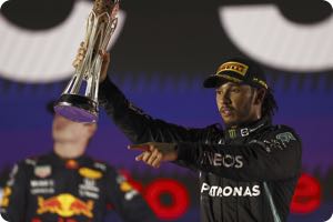 Race Notes - Hamilton wins chaotic Saudi Arabian Grand Prix