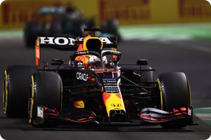 Verstappen can handle title showdown pressure