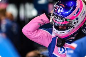 Weight making F1 cars split in two says Alonso