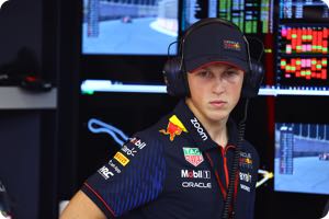 Lawson, not Ricciardo, is Red Bull reserve