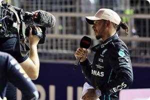 Hamilton doesn't use my name says Verstappen