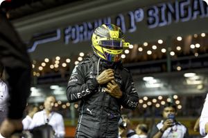Wolff eyes new five-year Hamilton contract