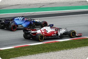 Alpine, Alfa Romeo also have bendy wings