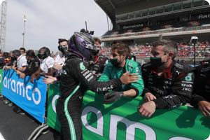 Race Notes - Hamilton wins battle with Verstappen