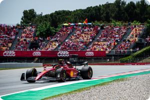Sainz not on Leclerc's level says Villeneuve