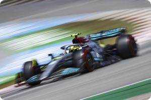 Mercedes finally understands bouncing car