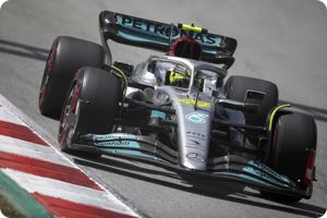 Hamilton now happy to lose in 2022 says Ecclestone