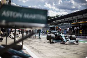 Red Bull to question new pitstop speed rules