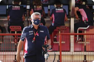 Szafnauer important to Aston Martin says Vettel