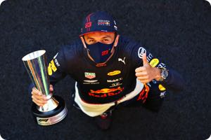 Albon keen to keep F1 return hopes alive