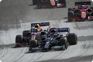 Engine problems not due to Cowell exit says Wolff