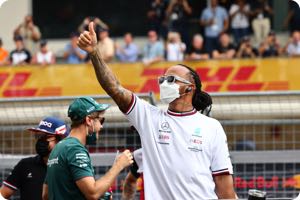 Mercedes not joining Verstappen's Netflix snub