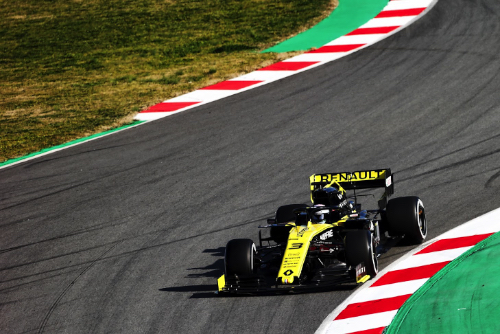 Renault targets lucky podium in 2019