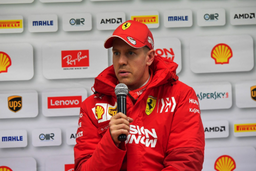 Vettel thinks Mercedes could be struggling