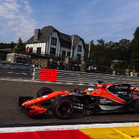 Alonso says September is decision month