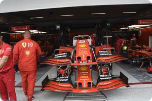Drivers deny battle for third about Ferrari hierarchy