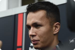 Albon wants to take on Verstappen in 2020