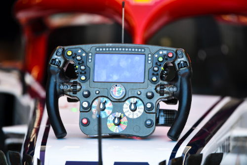 Raikkonen admits Alfa Romeo 'lack speed'