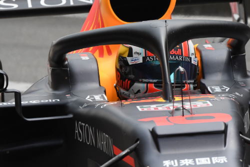 No reason to sign Verstappen says Wolff
