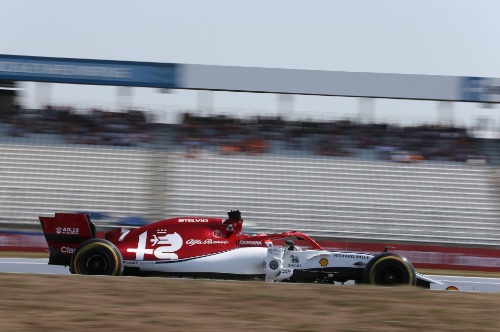 Raikkonen, Norris to check leg injuries on Friday