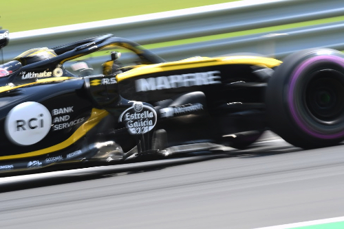 New Renault car, engine encouraging says Ricciardo