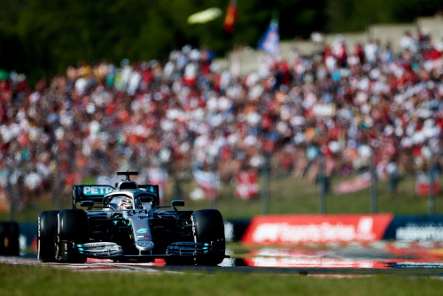 Verstappen's father thinks Hamilton is rattled