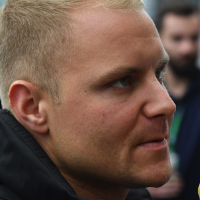 Bottas struggle is Mercedes fault says Lauda