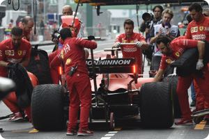 More pressure at Ferrari than Mercedes says Costa