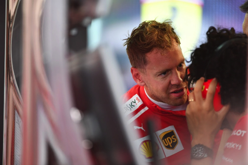 Ricciardo, Alonso defend Vettel mistakes