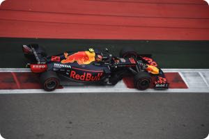 Verstappen not committing to Red Bull after 2020