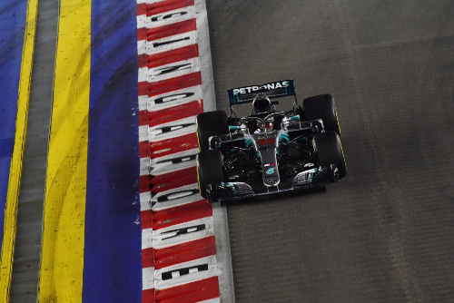 Race Notes - Hamilton cruises to Singapore GP win