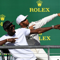 Race Analysis - Barely Alive: How Hamilton all but smothered Vettel's championship hopes