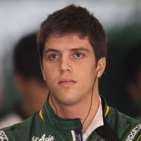 Luiz Razia to join Marussia