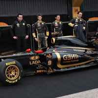 Renault R31 revealed